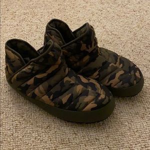 The North Face ThermoBall Traction Bootie